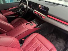 BMW 5 Series 530Li Premier M Sport Package - ფოტო 5