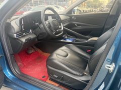 Hyundai Elantra 1.5L CVT GLX Elite - ფოტო 7
