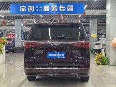 Buick GL8 Avenir Edition - ფოტო 8