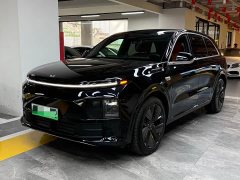 Li Auto L6 Pro - ფოტო 1