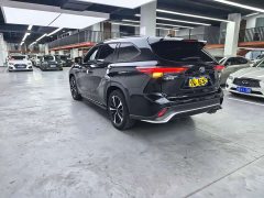 Toyota Crown Land Cruiser 2.0T AWD Edition - ფოტო 14