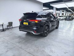 Toyota Crown Land Cruiser 2.0T AWD Edition - ფოტო 16