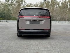 Li Auto MEGA Home Family Edition - ფოტო 20