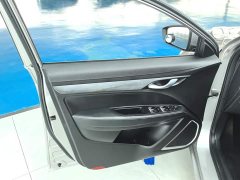 Geely Emgrand UP 1.5L CVT Luxury - ფოტო 7