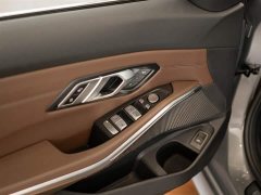 BMW 3 Series 325Li M Sport Package - ფოტო 12