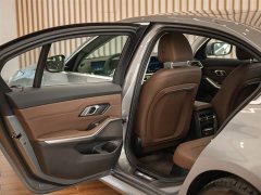 BMW 3 Series 325Li M Sport Package - ფოტო 16