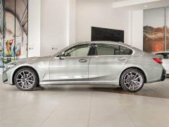 BMW 3 Series 325Li M Sport Package - ფოტო 5