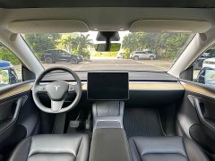 Tesla Model Y 2022 Facelift Long Range All-Wheel Drive - ფოტო 13