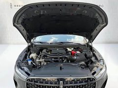 Lincoln Z 2.0T Premier - ფოტო 8