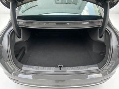 Lincoln Z 2.0T Premier - ფოტო 9