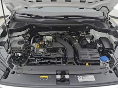 Volkswagen Touareg 300TSI FWD Full Moon Edition - ფოტო 10