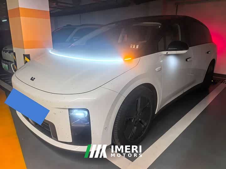 Li Auto Ideal i8 Standard Edition
