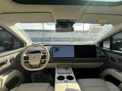 Li Auto i8 2025 Standard Edition - ფოტო 4