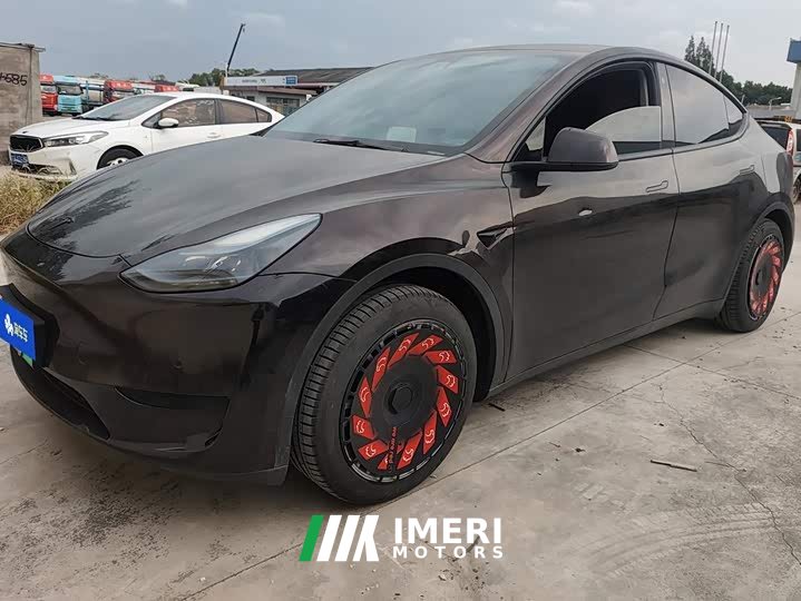 Tesla Model Y Facelift Rear-Wheel Drive