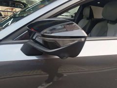 Changan UNI-V 1.5T Deluxe - ფოტო 13