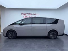 Li Auto Li Xiang MEGA Ultra - ფოტო 7