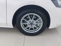 Ford Focus 2021 Hatchback EcoBoost 180 Automatic Trend - ფოტო 6