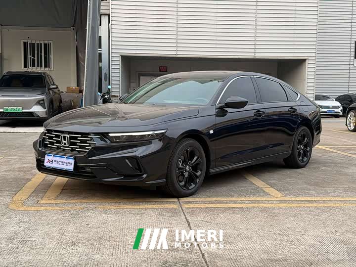 Honda Accord Sport Series 260TURBO Comfort Edition