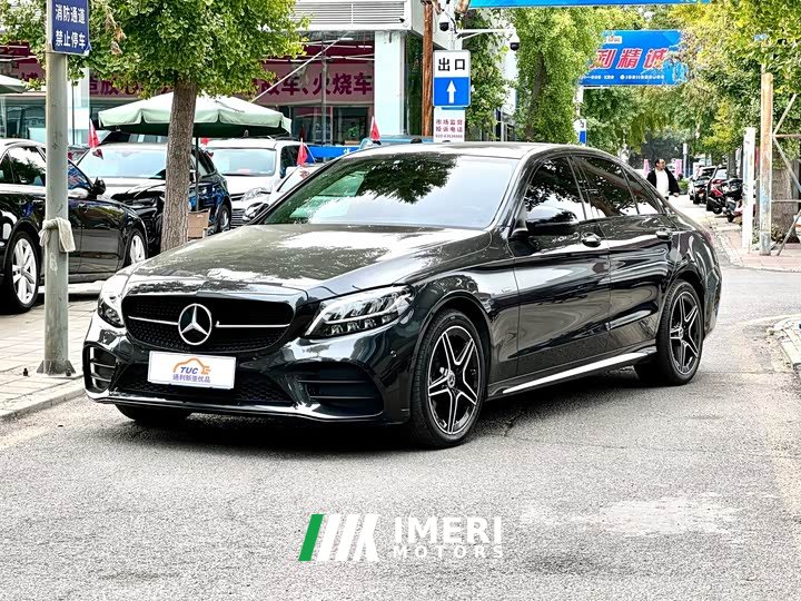 Mercedes-Benz C-Class C 260 L AMG Line Exclusive Edition