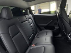 Tesla Model Y Rear-Wheel Drive - ფოტო 15