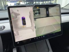 Tesla Model Y Rear-Wheel Drive - ფოტო 16
