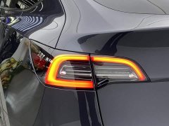 Tesla Model Y Rear-Wheel Drive - ფოტო 8