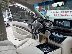 Buick GL8 Land Business Class 652T Luxury - ფოტო 11