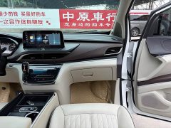 Buick GL8 Land Business Class 652T Luxury - ფოტო 12