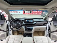 Buick GL8 Land Business Class 652T Luxury - ფოტო 8