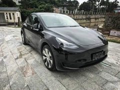 Tesla Model Y 2022 Facelift Rear-Wheel Drive - ფოტო 3