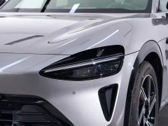 Xiaomi YU7 2025 Rear-Wheel Drive Long-Range Edition - ფოტო 10