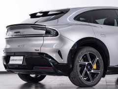 Xiaomi YU7 2025 Rear-Wheel Drive Long-Range Edition - ფოტო 9