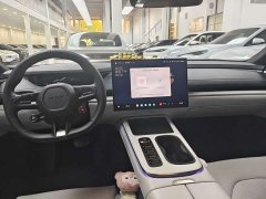 Xiaomi SU7 Rear-Wheel Drive Ultra-Long Range Advanced Autonomous Driving Pro - ფოტო 15