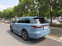 Li Auto ONE Extended Range 6-Seater - ფოტო 8