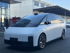 Li Auto Li Xiang MEGA 2024 Ultra - ფოტო 1