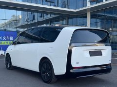 Li Auto Li Xiang MEGA 2024 Ultra - ფოტო 6