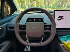 Li Auto i6 2025 Two-Wheel Drive Standard - ფოტო 15