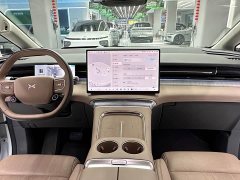 XPeng X9 2026 Extended Range 1602 Ultra - ფოტო 6