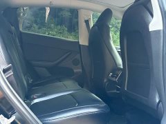 Tesla Model Y Rear-Wheel Drive - ფოტო 11