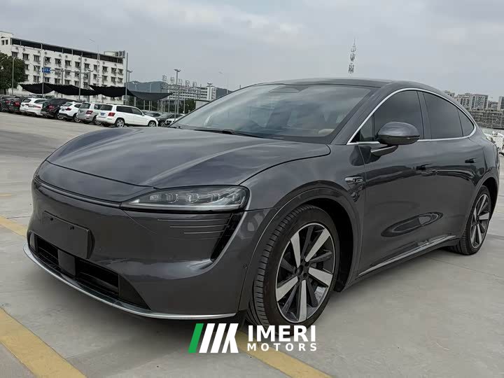 Luxeed Zhiji R7 2024 Pure Electric 667km Pro - ავტომობილი ჩინეთიდან