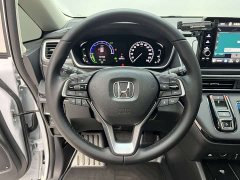 Honda Odyssey 2024 2.0L e:HEV Luxury - ფოტო 16