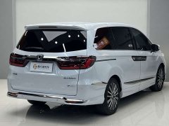 Honda Odyssey 2024 2.0L e:HEV Luxury - ფოტო 19