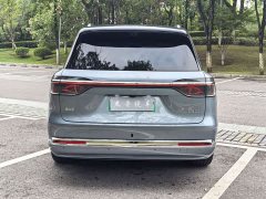 AITO M9 Extended Range Ultra 6-Seater - ფოტო 4