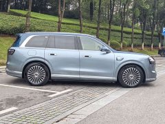 AITO M9 Extended Range Ultra 6-Seater - ფოტო 5