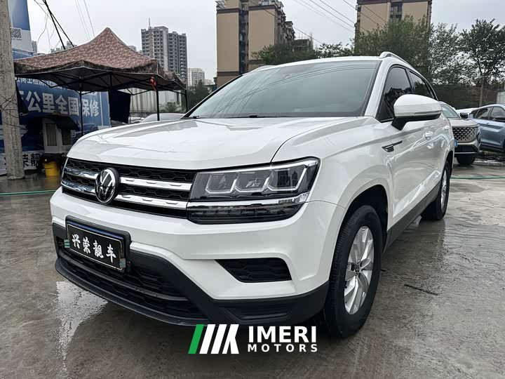 Volkswagen Touareg 2021 280TSI FWD Fashion Edition - ავტომობილი ჩინეთიდან
