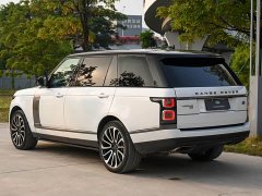 Land Rover Range Rover 3.0 L6 Heritage Extended Wheelbase Classic Edition - ფოტო 3