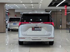 Buick GL8 Luzun Respect Edition - ფოტო 4