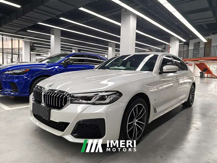 BMW 5 Series 2022 Facelift 525Li Luxury Package - ავტომობილი ჩინეთიდან