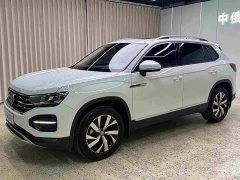 Volkswagen Taos 280TSI FWD Luxury Smart Connected Edition - ფოტო 1