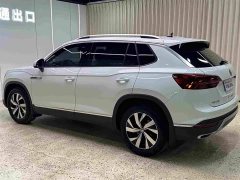 Volkswagen Taos 280TSI FWD Luxury Smart Connected Edition - ფოტო 6